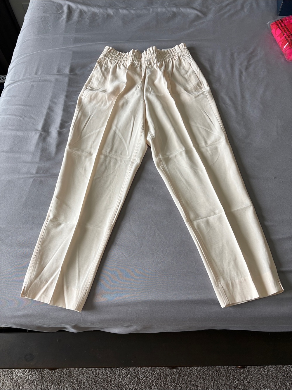 Ann Taylor Factory Cream Elastic-Waist Cropped Trousers